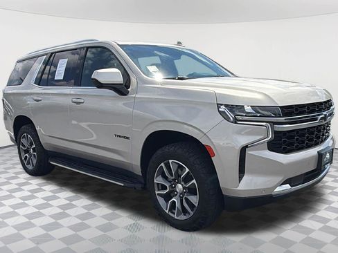 Used 2022 Chevrolet Tahoe LS w/ Driver Alert Package AWD/4WD image 3