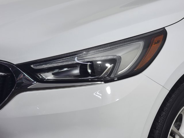 Used 2019 Buick Enclave Essence FWD image 9