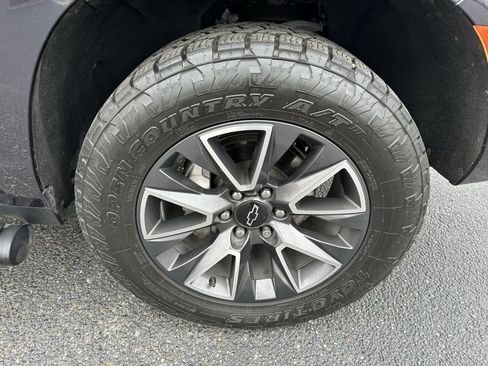 Used 2022 Chevrolet Tahoe Z71 image 25