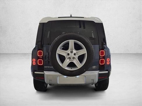 Certified 2023 Land Rover Defender 110 SE image 6