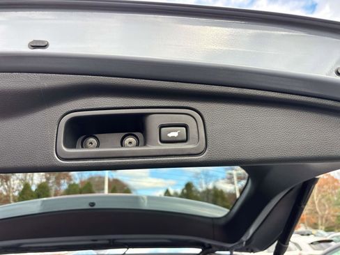 Certified 2022 Honda Pilot TrailSport image 16