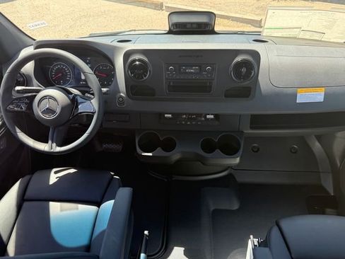 New 2026 Mercedes-Benz Sprinter 2500 image 22