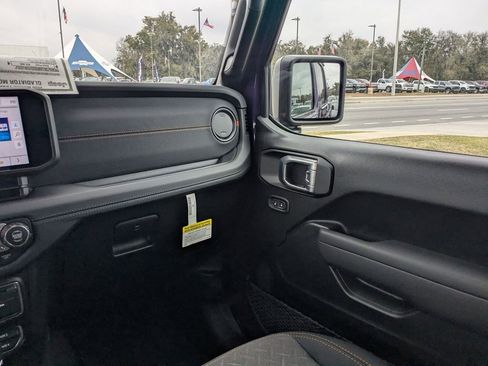 New 2026 Jeep Gladiator Mojave AWD/4WD image 16