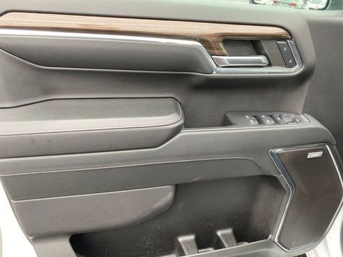 Certified 2024 Chevrolet Silverado 1500 RST w/ Convenience Package II AWD/4WD image 17