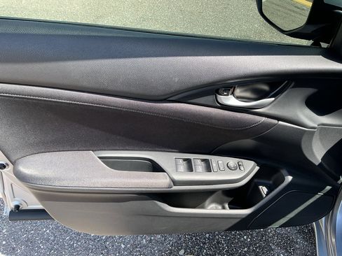 Used 2021 Honda Insight EX image 14