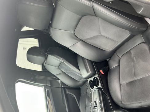 Used 2016 Porsche Macan S image 9