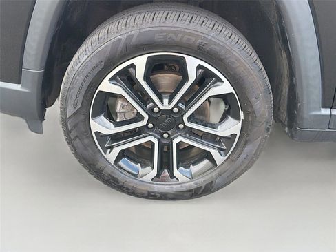Used 2022 Jeep Compass Limited AWD/4WD image 30