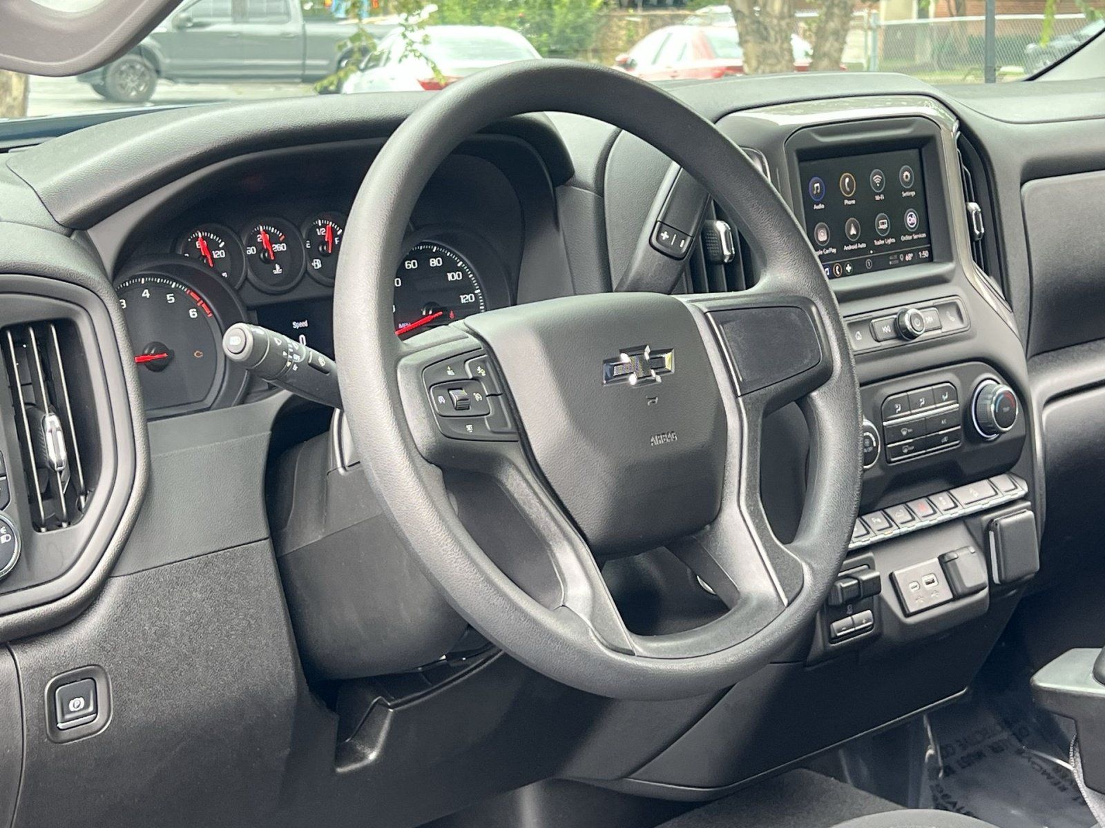 Used 2025 Chevrolet Silverado 2500 Custom w/ Custom Value Package AWD/4WD image 15