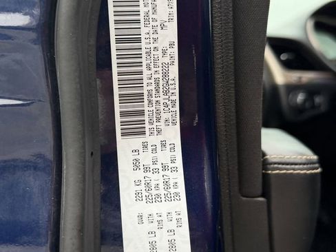 Used 2016 Jeep Cherokee Sport FWD image 34