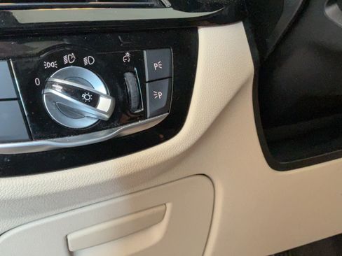 Used 2017 BMW 540i RWD image 17