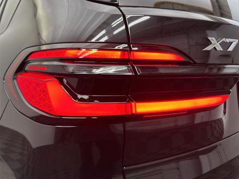 New 2026 BMW X7 xDrive40i AWD/4WD image 19