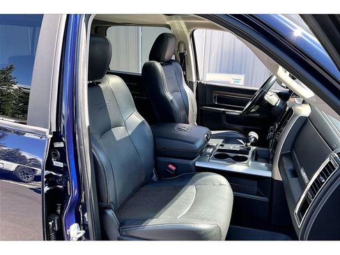 Used 2013 RAM 1500 Laramie w/ Convenience Group AWD/4WD image 7
