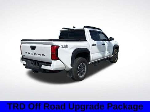 Used 2024 Toyota Tacoma TRD Off-Road w/ TRD Off Road Upgrade Package AWD/4WD image 4