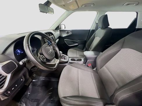 Used 2020 Kia Soul GT-Line image 19