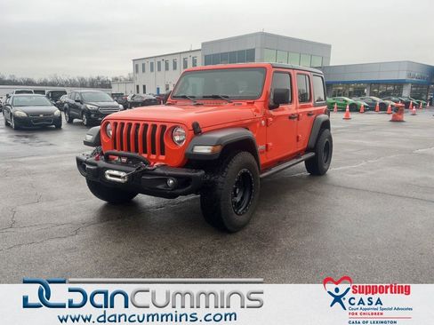 Used 2018 Jeep Wrangler Unlimited Sport image 1