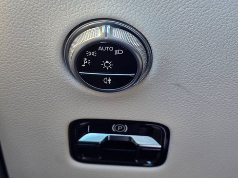 New 2026 Mercedes-Benz GLC 300 4MATIC image 37