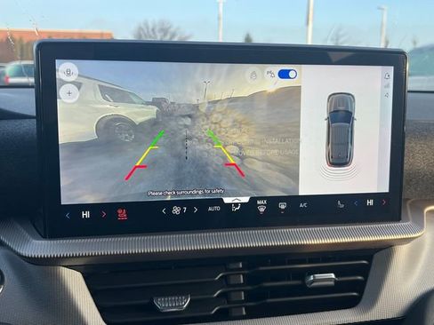 New 2026 Ford Explorer Active w/ Active Comfort Package image 20