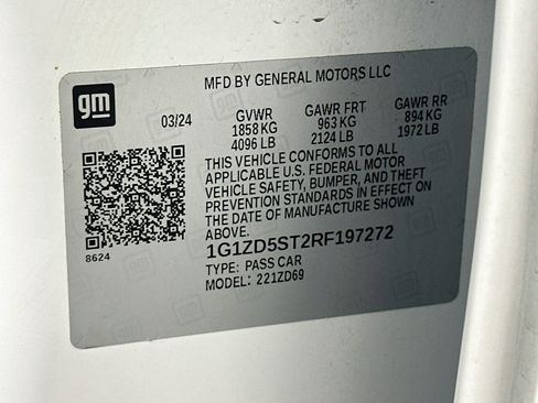 Used 2024 Chevrolet Malibu LT FWD image 12