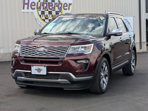 Used 2018 Ford Explorer Platinum AWD/4WD image 3