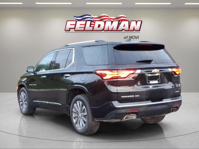 Used 2023 Chevrolet Traverse Premier AWD/4WD image 3
