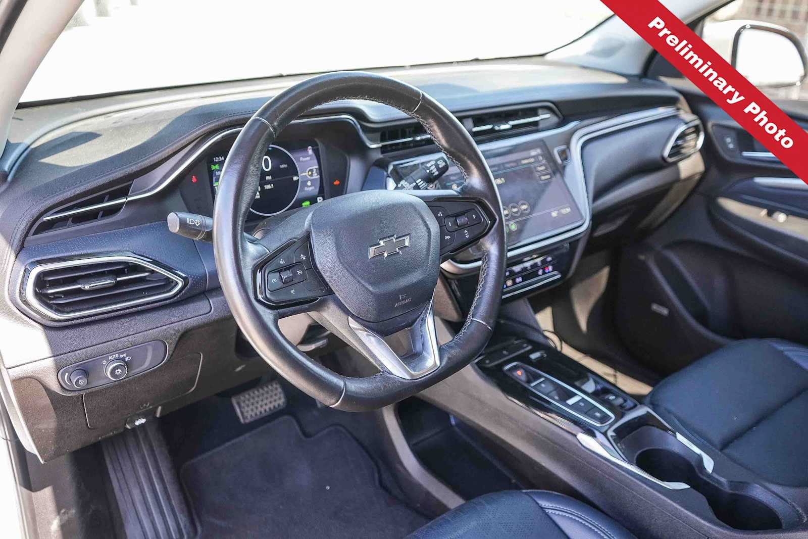 Used 2022 Chevrolet Bolt EUV Premier w/ Sun & Sound Package FWD image 14