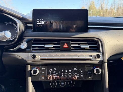 Used 2026 Genesis G70 2.5T Prestige image 23