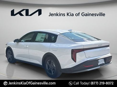 New 2026 Kia K4 FWD image 5