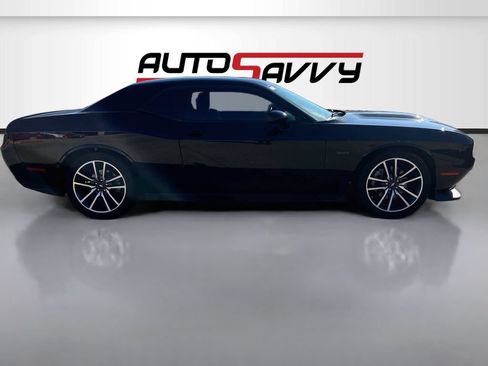 Used 2023 Dodge Challenger R/T RWD image 8