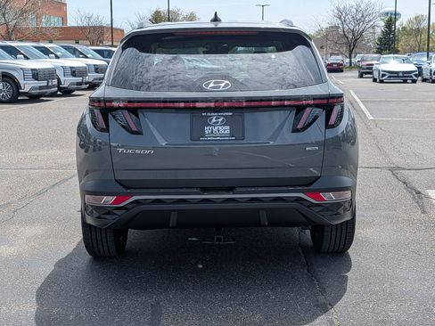 Certified 2024 Hyundai Tucson SEL w/ Convenience Package AWD/4WD image 4