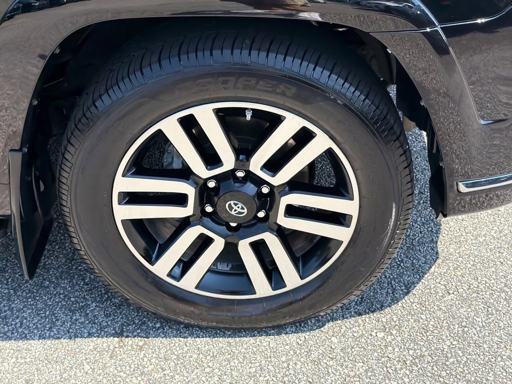 Used 2015 Toyota 4Runner Limited RWD image 12