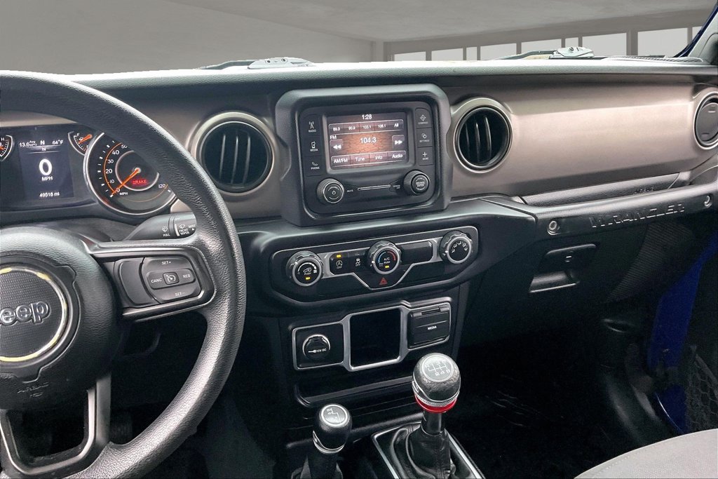 Used 2020 Jeep Wrangler Sport AWD/4WD image 9