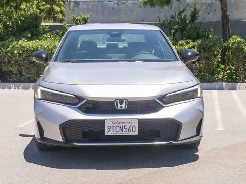 Used 2025 Honda Civic Sport image 2