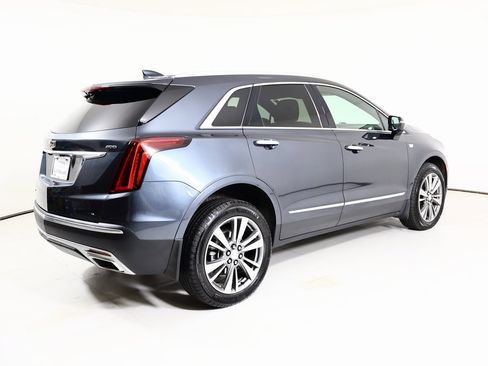 Used 2021 Cadillac XT5 Premium Luxury image 16