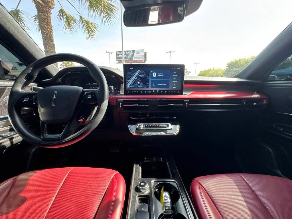 Certified 2024 Lincoln Corsair Reserve w/ Jet Appearance Package FWD image 17