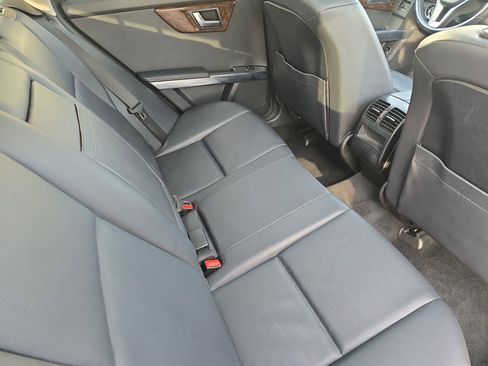 Used 2013 Mercedes-Benz GLK 350 2WD image 12