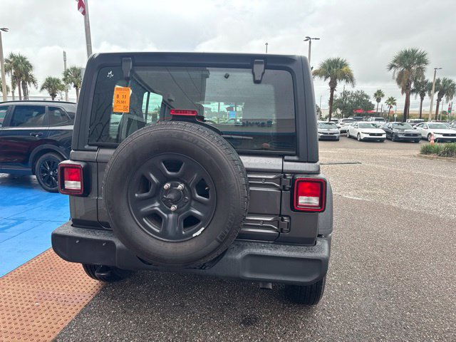 Used 2022 Jeep Wrangler Unlimited Sport AWD/4WD image 28
