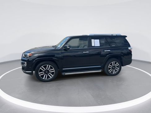 Used 2014 Toyota 4Runner Limited image 3