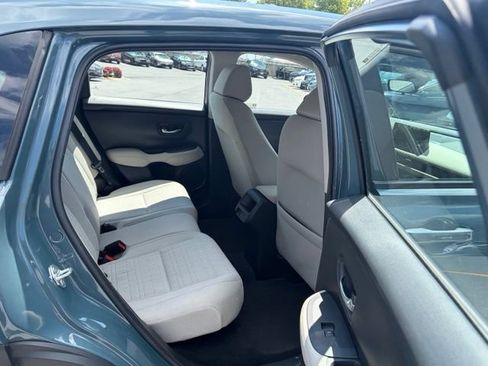 Certified 2024 Honda HR-V LX image 30