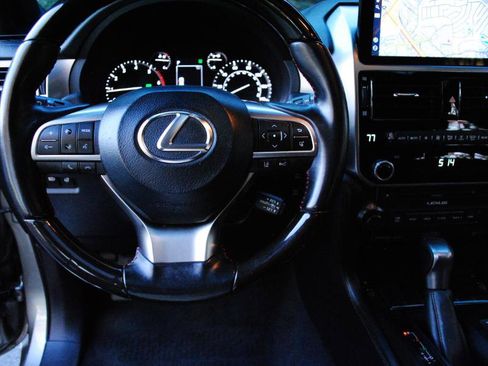 Used 2022 Lexus GX 460 Premium image 31