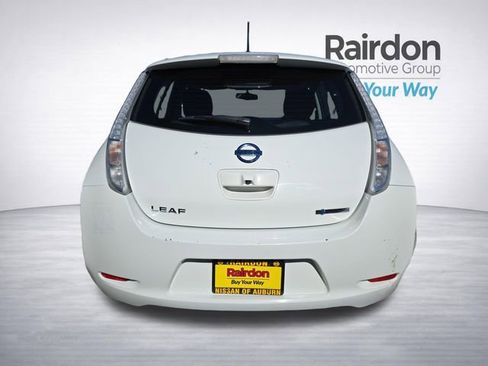 Used 2016 Nissan Leaf SV FWD image 6