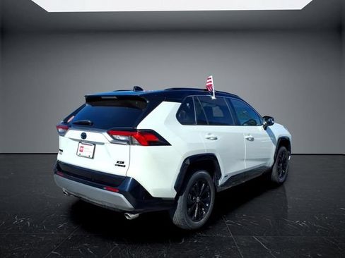 Used 2022 Toyota RAV4 XSE w/ XSE Grade Weather Package AWD/4WD image 3