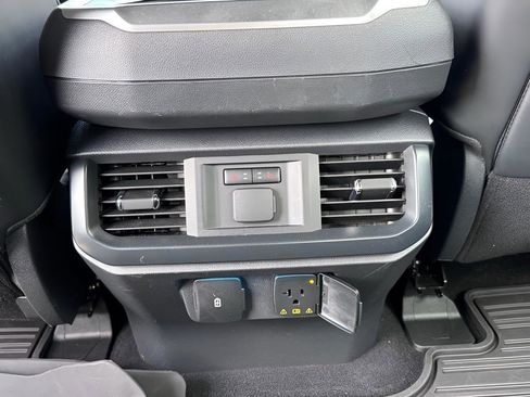 Used 2024 Ford F150 Raptor AWD/4WD image 36