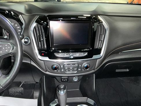 Used 2019 Chevrolet Traverse LT FWD image 19