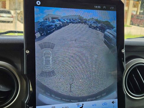 Used 2020 Jeep Wrangler Unlimited Sport S AWD/4WD image 23