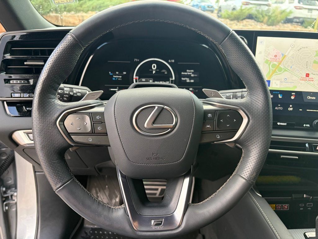 Used 2025 Lexus RX 500h F Sport w/ Convenience Package AWD/4WD image 29