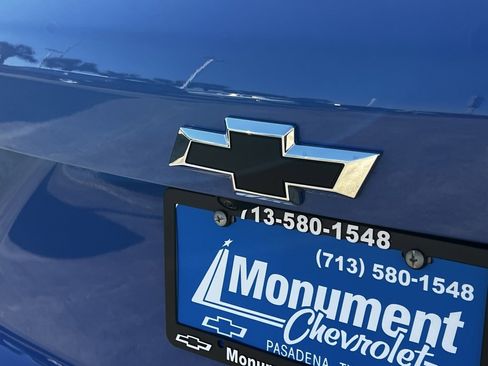 New 2026 Chevrolet Equinox ACTIV w/ Safety and Technology Package image 55