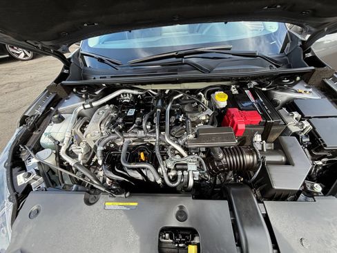 Used 2025 Nissan Sentra SV FWD image 25