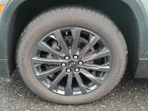Certified 2023 Chevrolet Traverse RS w/ LPO, Floor Liner Package AWD/4WD image 32