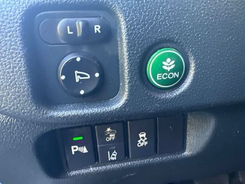 Used 2023 Honda Passport EX-L image 12