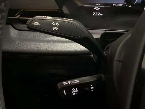 Used 2025 Audi Q6 e-tron Premium Plus w/ Premium Plus AWD/4WD image 45